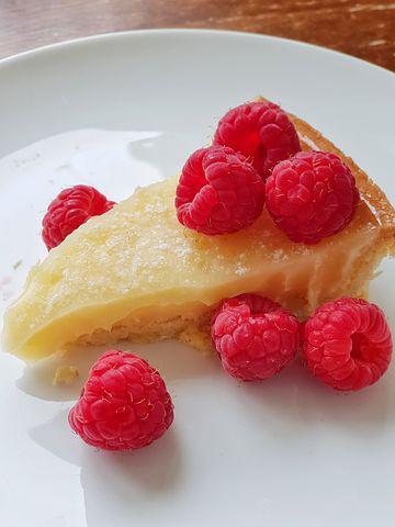 Delicate cottage cheese pie with raspberries