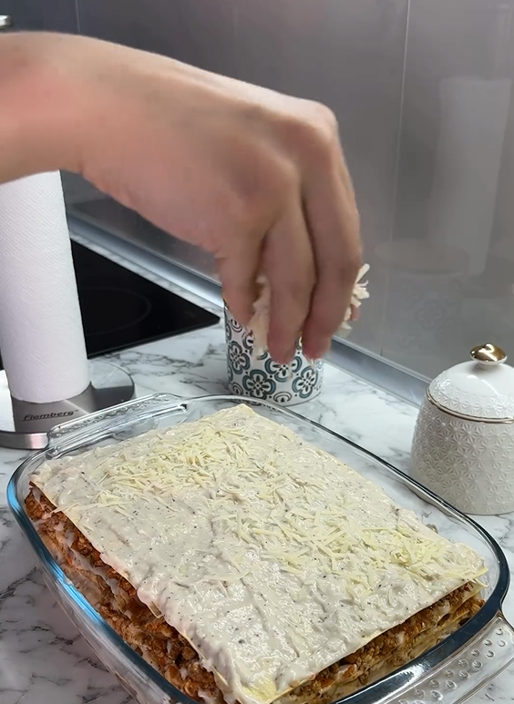 What to cook real Italian lasagna from: you can do it very quickly at home