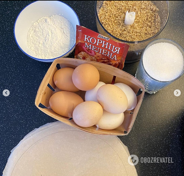 ''Esterhazy'' with peaches: how to make a popular cake