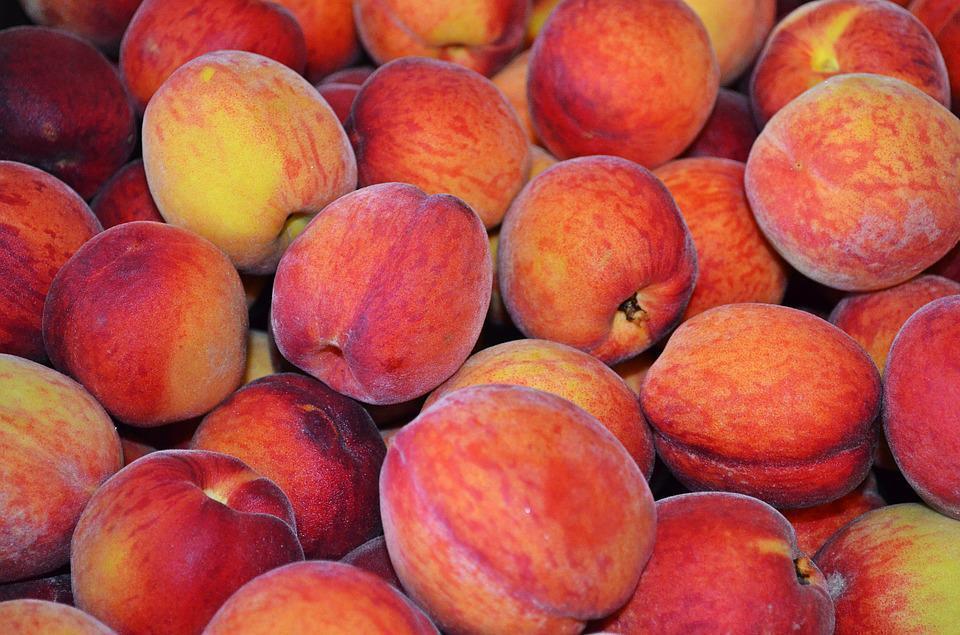 How to make a thick jam from peaches