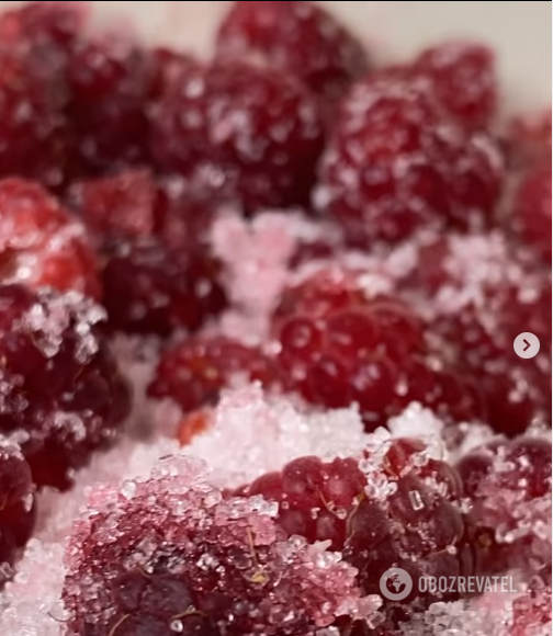 How to make delicious raspberry jam: a budget option