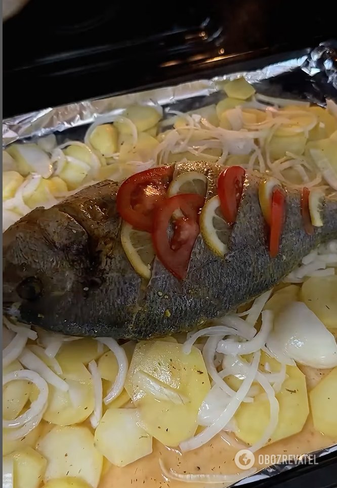 Cooked fish with vegetables