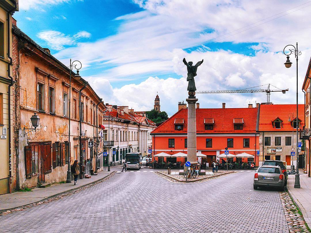 A country where there are no cities with 1 million residents or more: traveling to quiet but versatile Lithuania