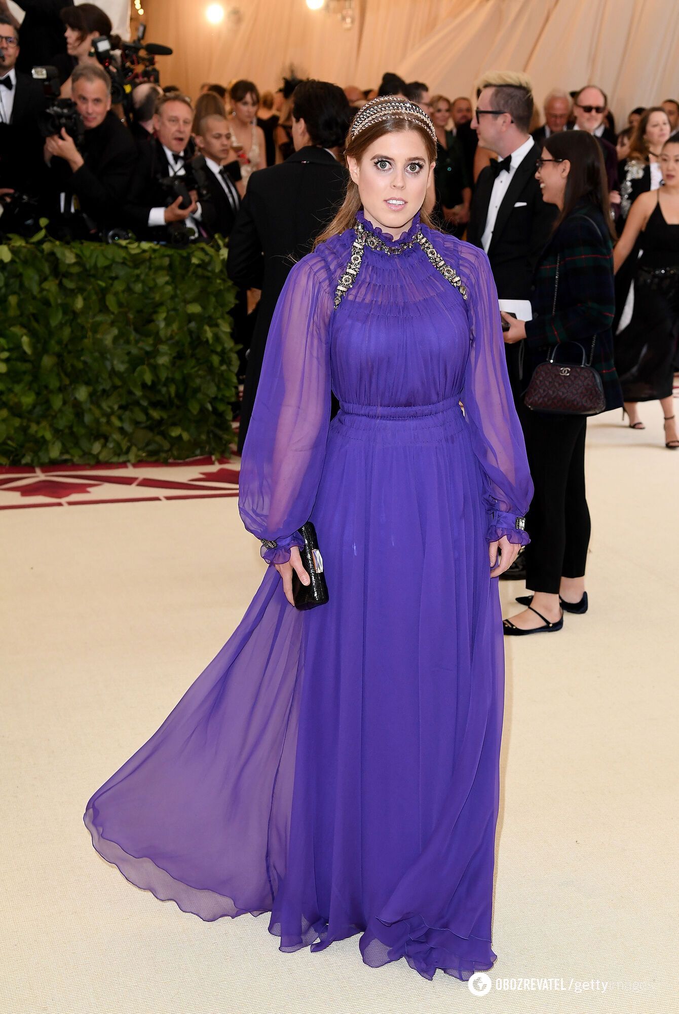 Princess Beatrice started a fashion trend at the Met Gala: after her, Kate Middleton and other royals wore this item. Photo