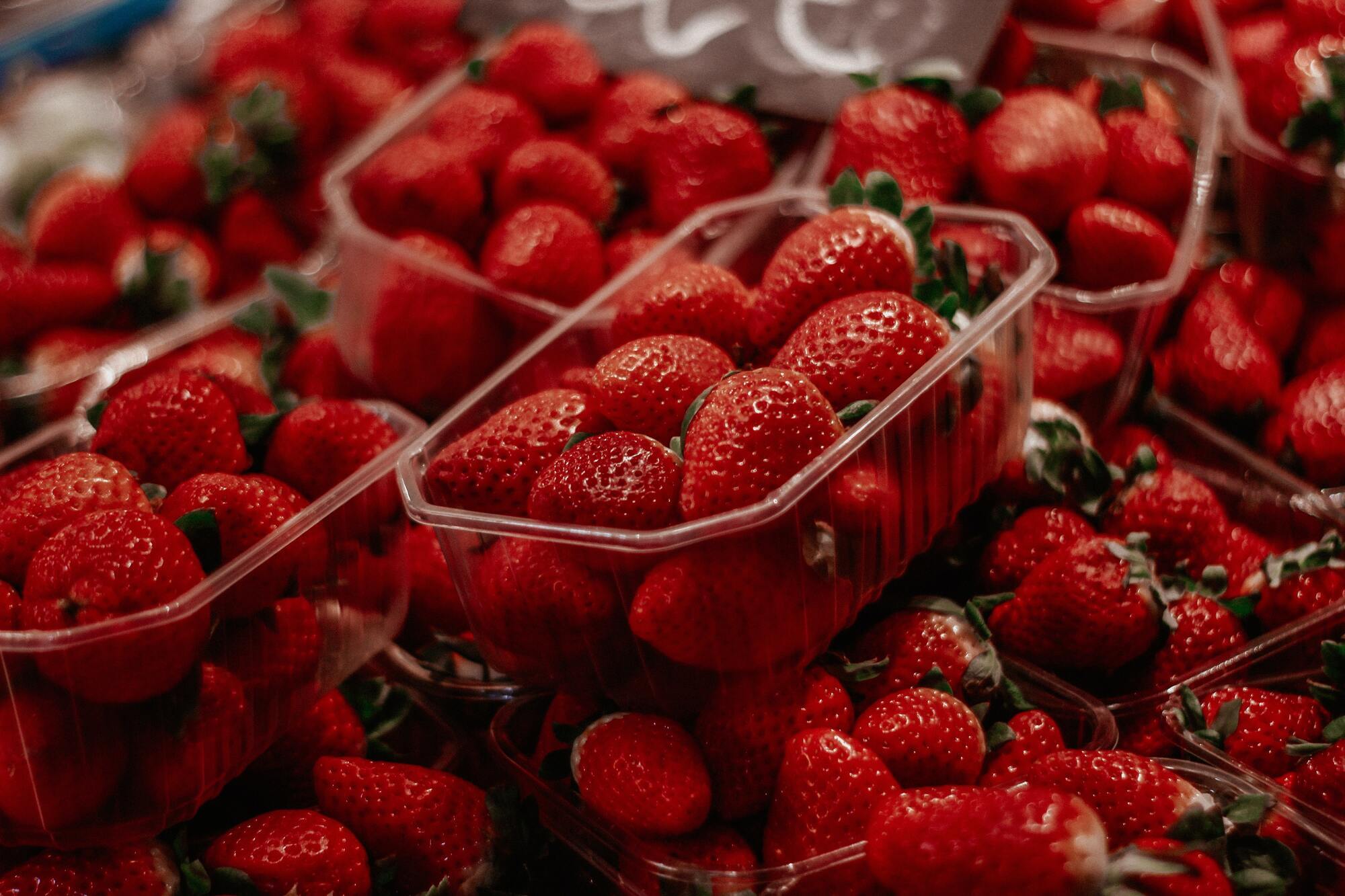 What to cook with strawberries