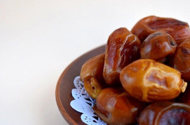 Healthy sweets made from dates
