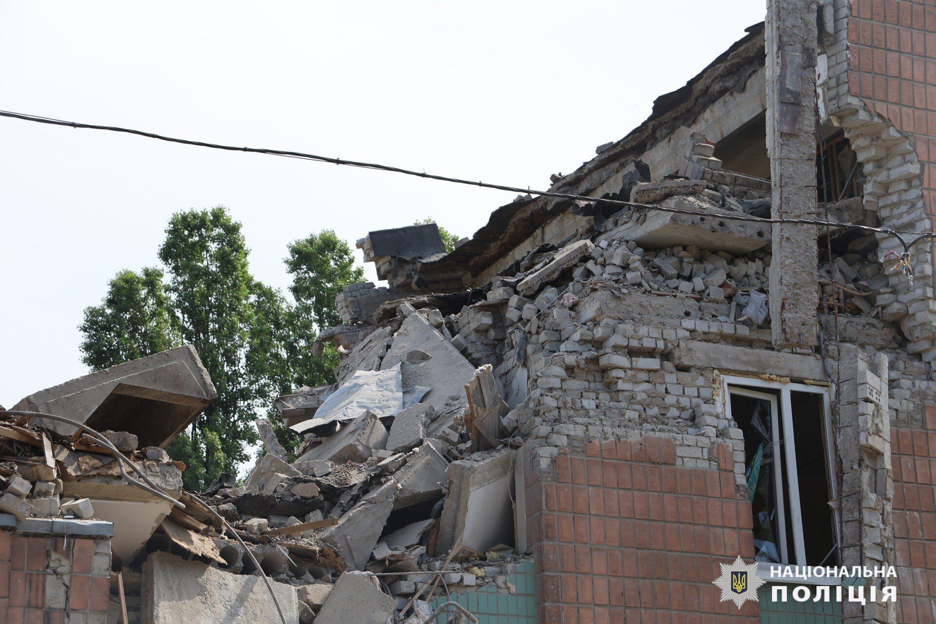 Russians shelled a residential area of Kharkiv: a high-rise building was hit, there are damages and casualties