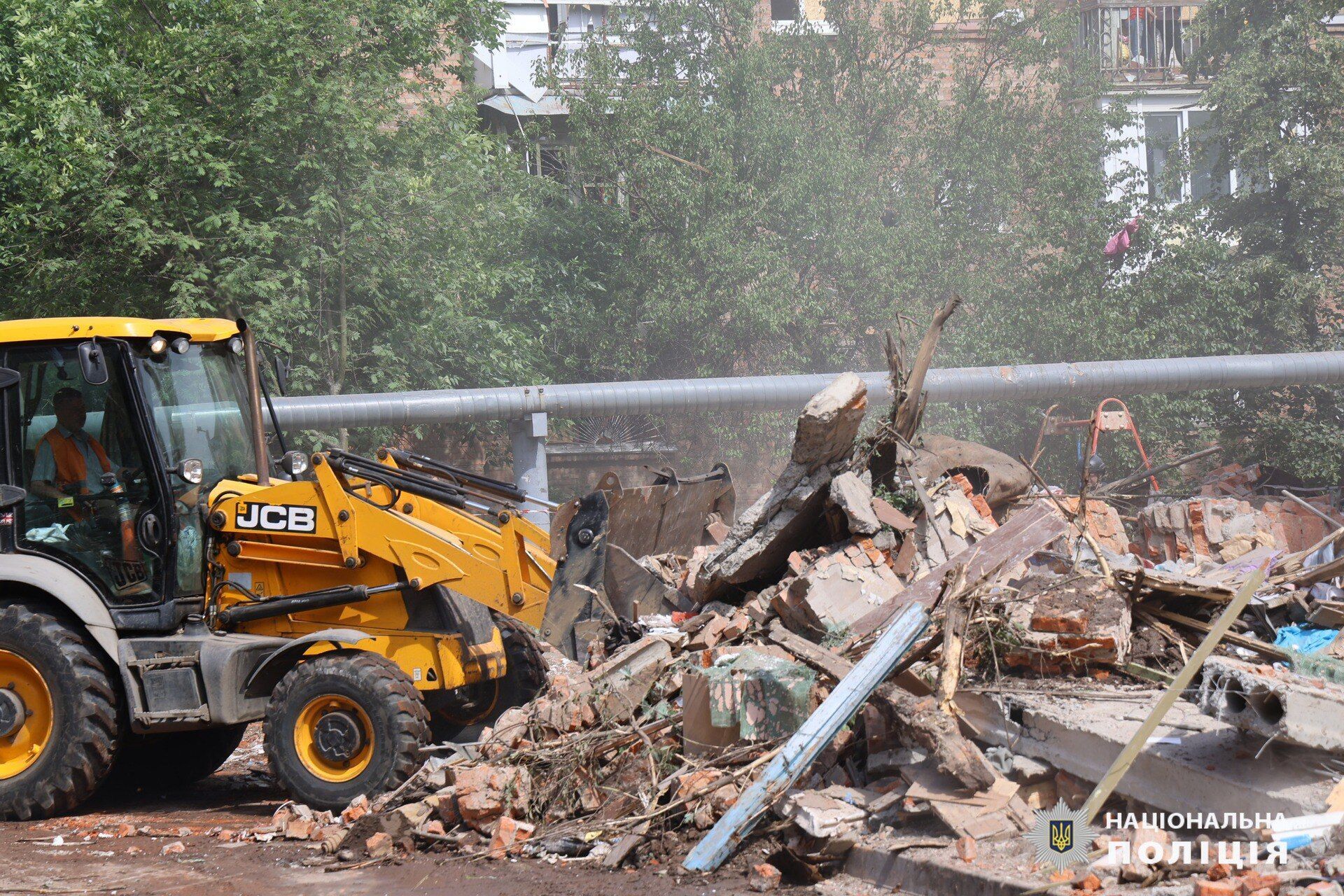 Russians shelled a residential area of Kharkiv: a high-rise building was hit, there are damages and casualties