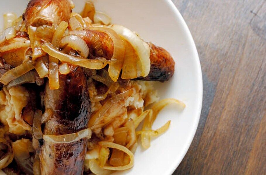 Meat with fried onions