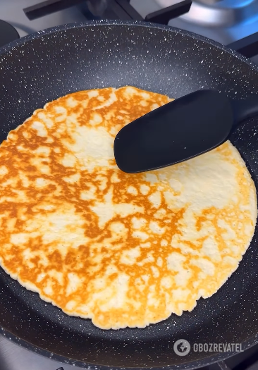 Birthday cake in a pan: how to make dessert when there is no oven