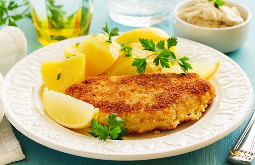Juicy and fluffy cutlets with chicken and zucchini