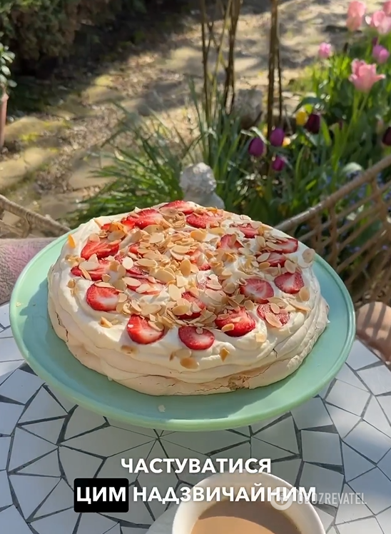 What to do with the egg whites left over from Easter cake: sharing an idea