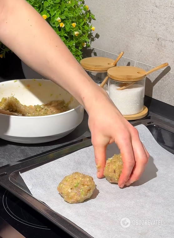 Chicken cutlets will never be dry: add one special ingredient to the minced meat