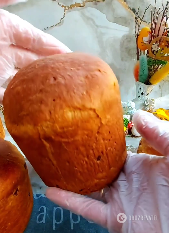 Moist Easter cake like fluff: how to make a successful dough