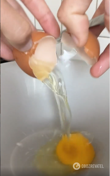 Ubij jajka w misce