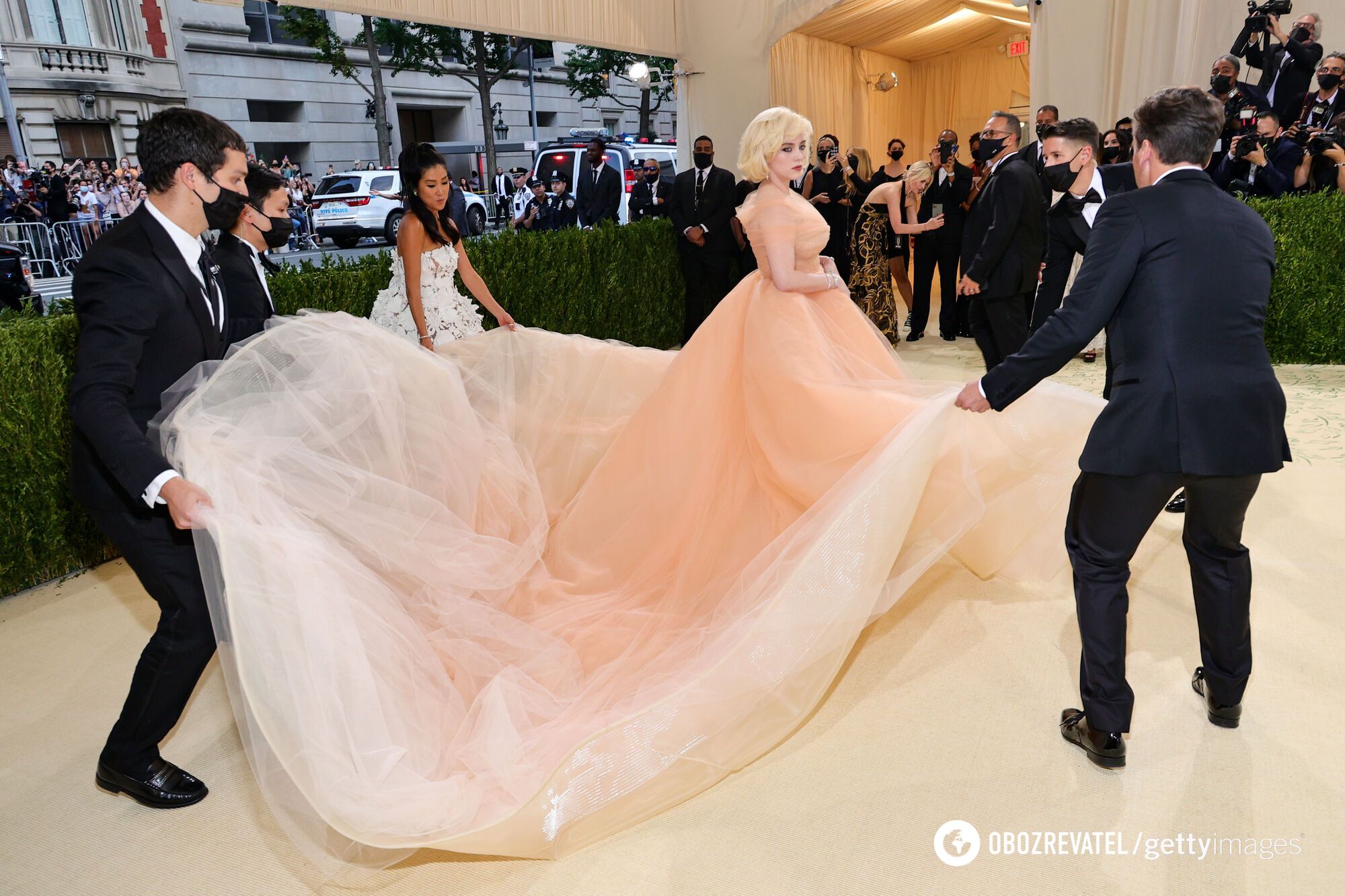 Tickets for the price of an apartment in Kyiv and a complete ban on social networks: what is the Met Gala and why is there so much hype around it