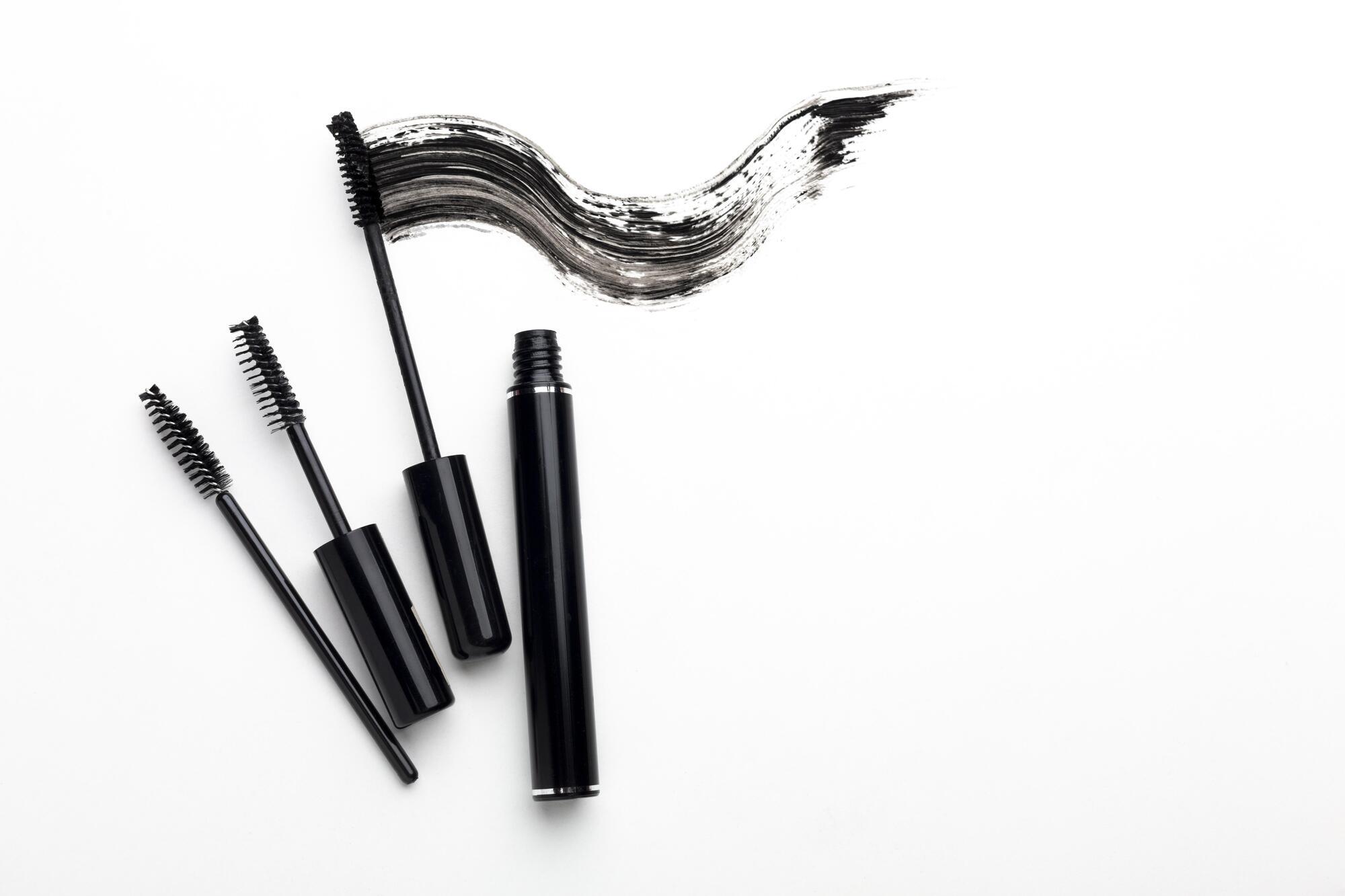 It's not always about the price: life hacks for choosing the best mascara