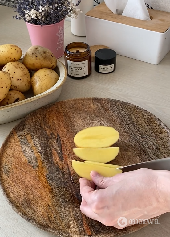 Ziemniaki będą idealnie chrupiące i złociste: 3 najważniejsze życiowe triki, które należy wziąć pod uwagę