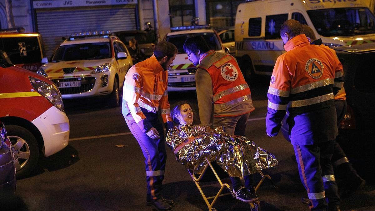 130 people killed in Paris attacks, more than 350 wounded