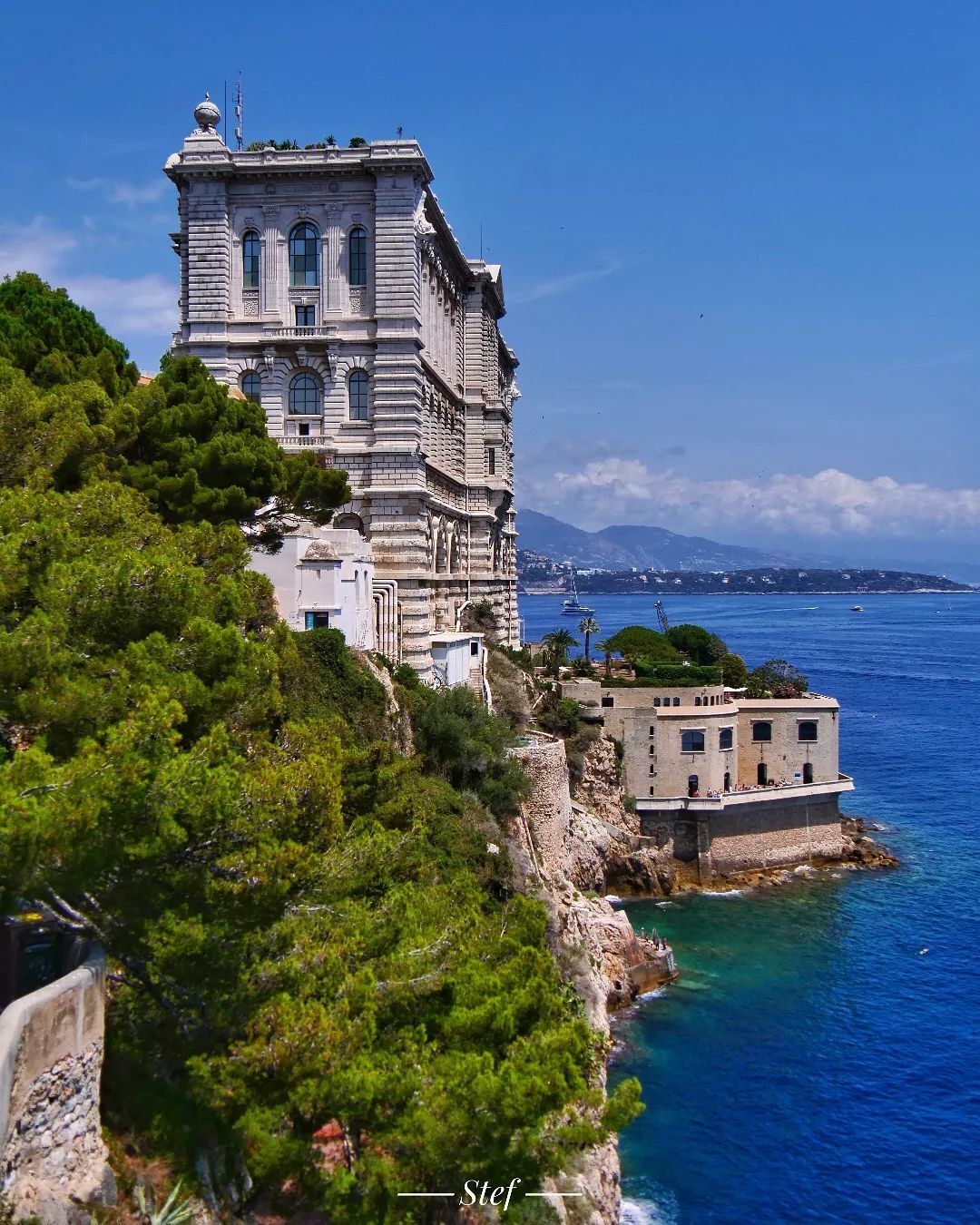Traveling to Monaco: let's explore the city-state