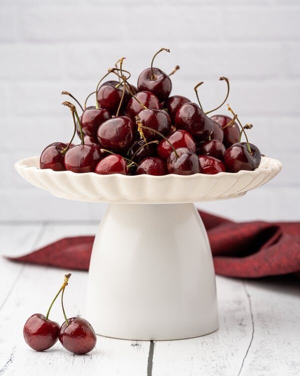 How to freeze sweet cherries in their own juice