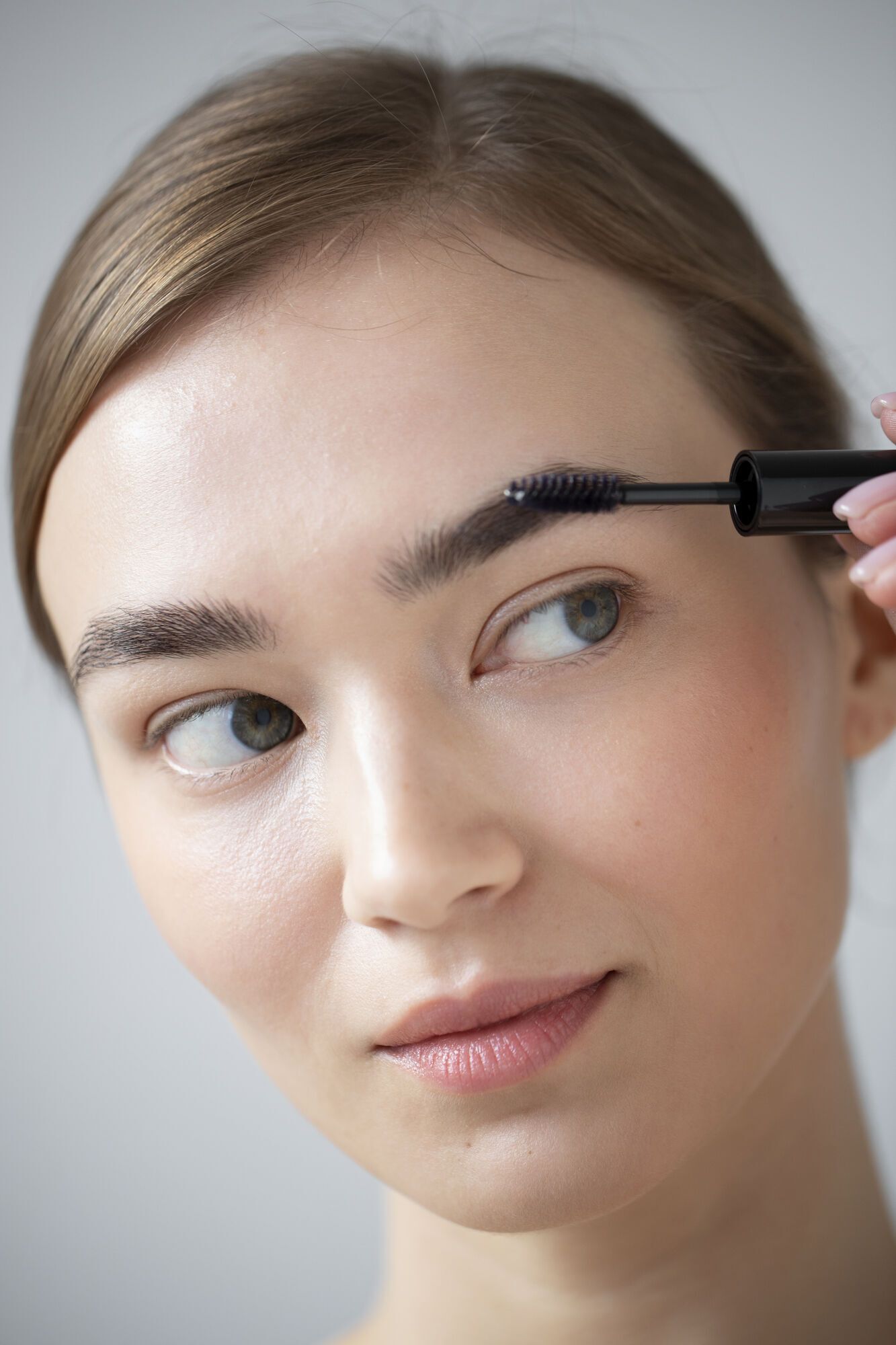 How to get perfect fluffy eyebrows: expert advice
