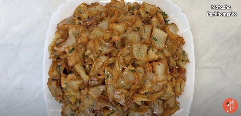 Fried cabbage recipe in a pan