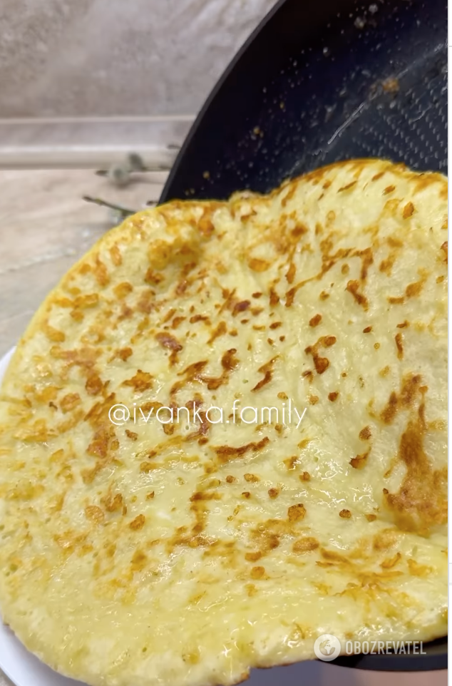 Homemade khachapuri