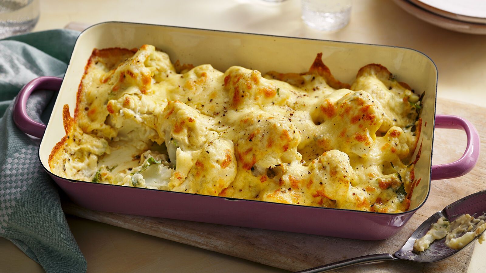 The most delicious cauliflower with cheese sauce