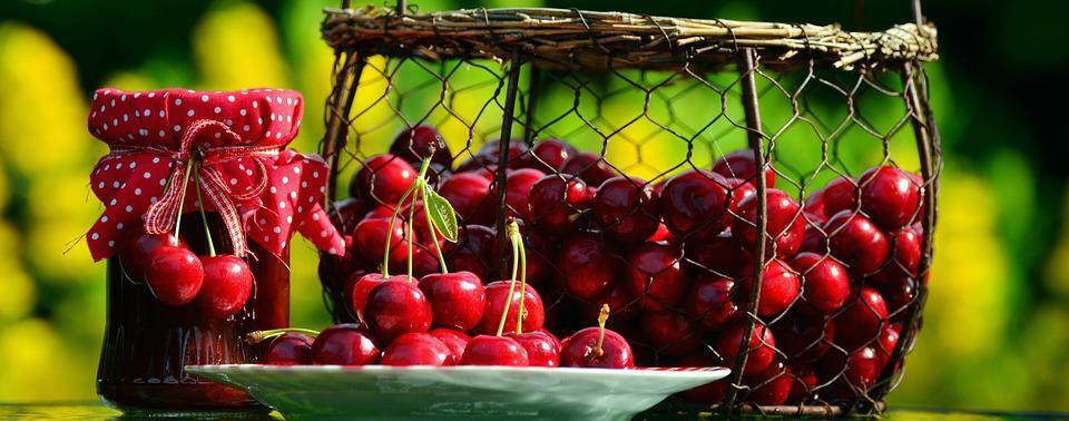 What to cook with cherries