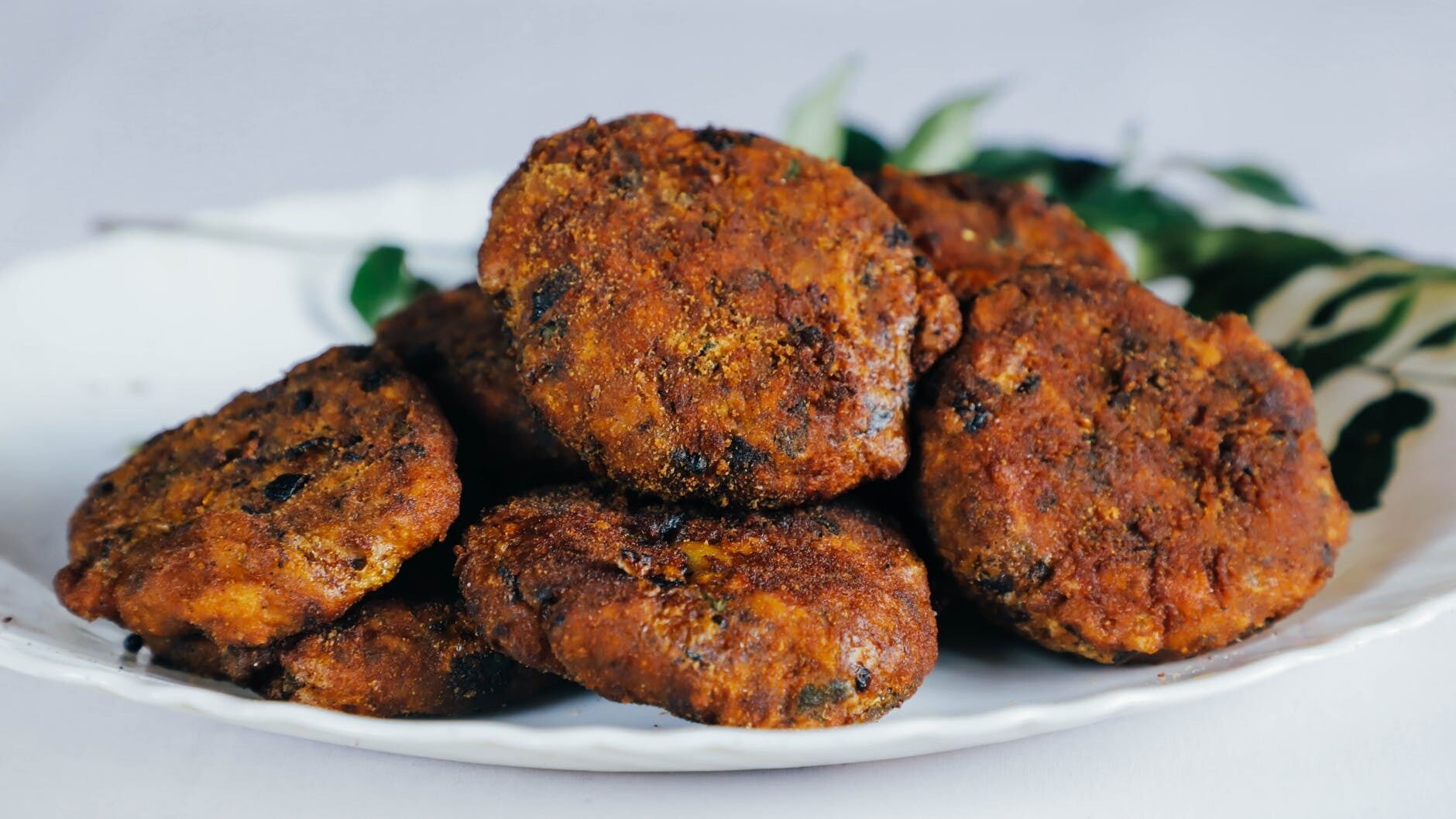 Juicy chopped liver patties in 10 minutes: share a simple recipe