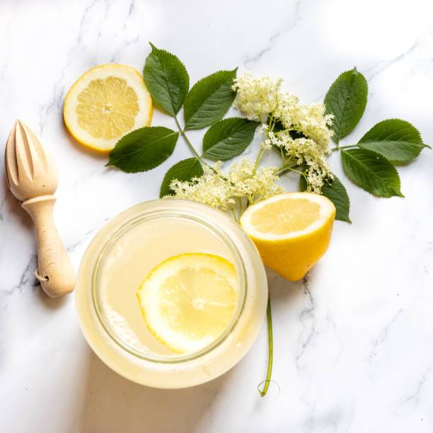 Drinks from elderberry blossom