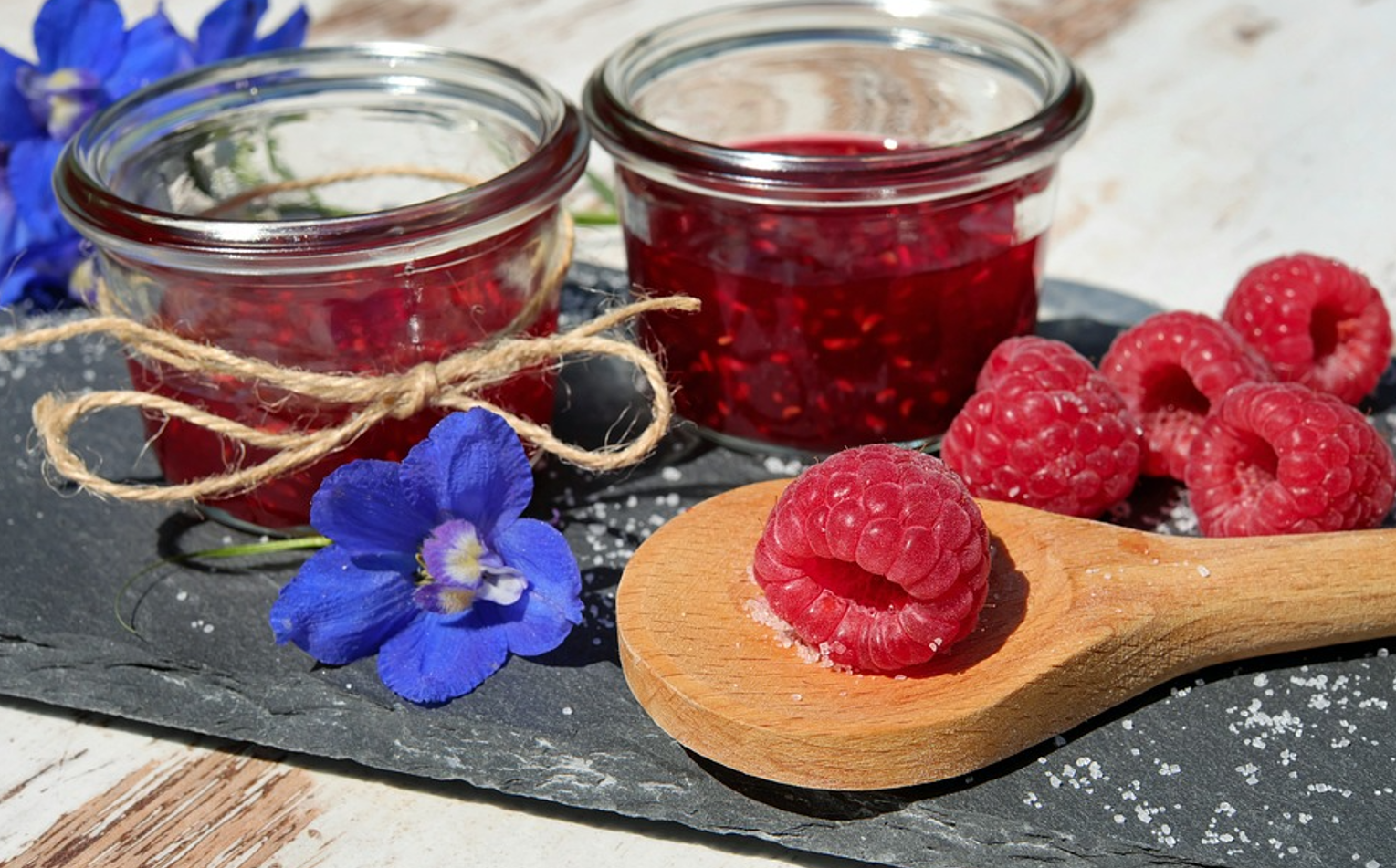 Do I need to wash berries and fruits before making jam