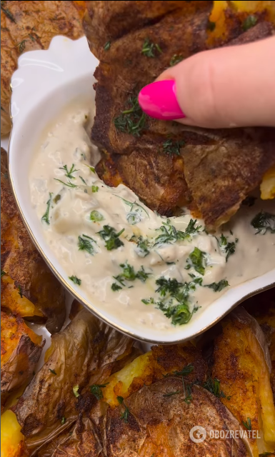 How to quickly bake potatoes in their skins: it turns out very soft and juicy