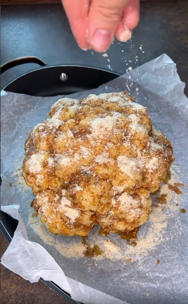 How to bake cauliflower deliciously: a quick and easy option for a budget dish