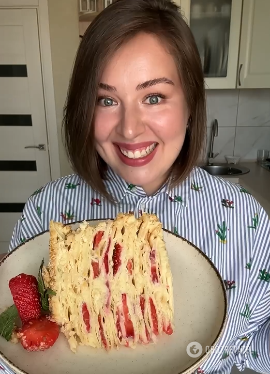 Seasonal Napoleon cake with strawberries: how to prepare the popular dessert at home