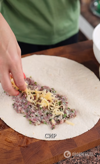 Pita bread chebureks: the perfect recipe for those who don't want to work with dough