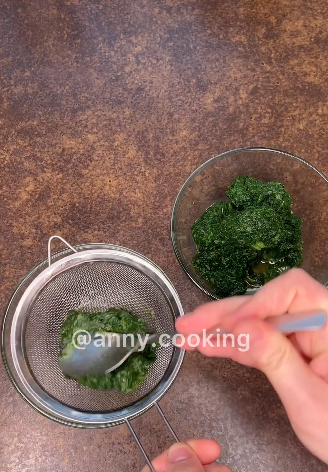 Spinach for the dish