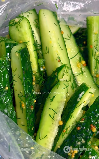 Pickled cucumbers with mustard in 5 minutes: preparing a refreshing summer appetizer