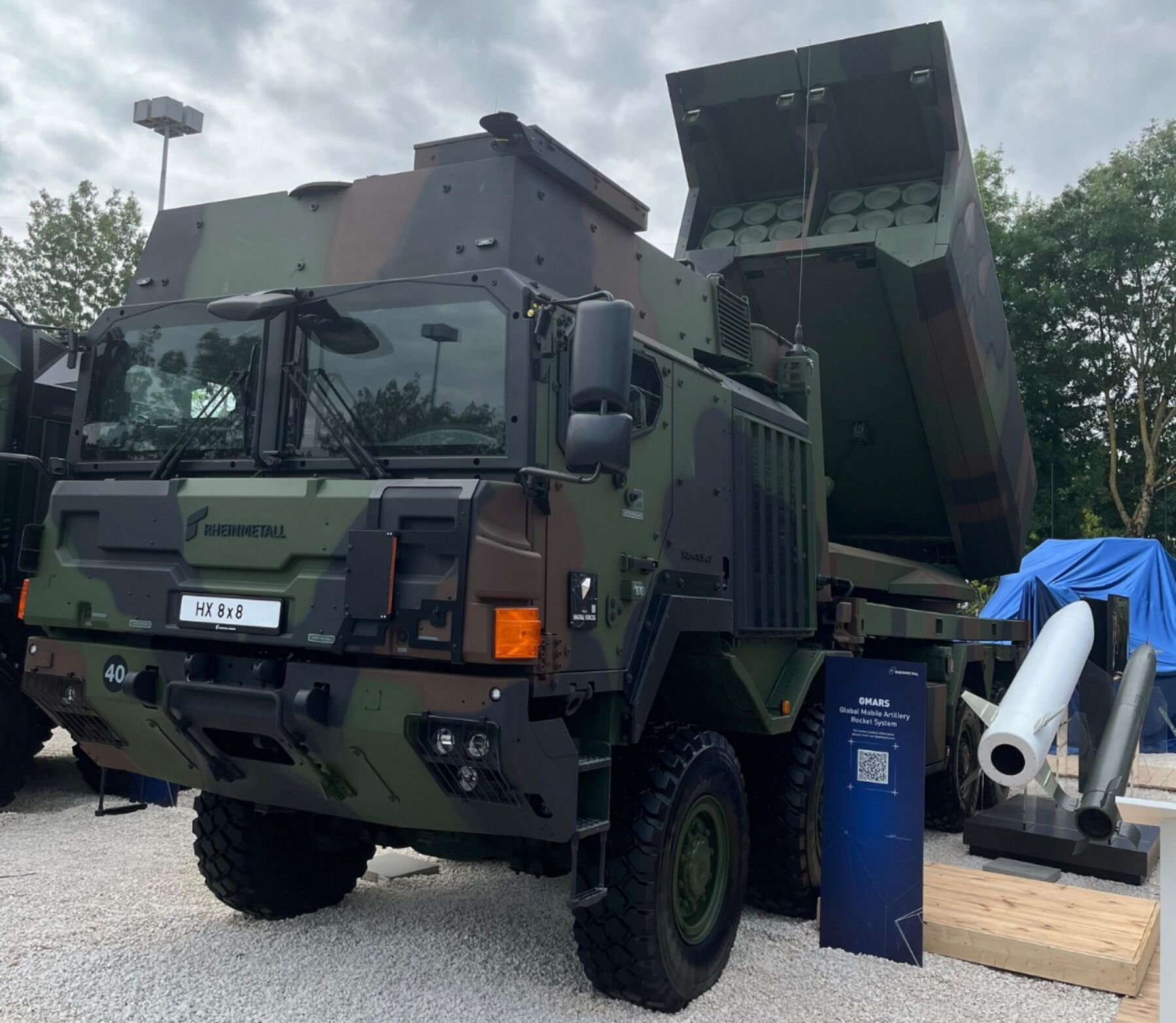 Updated HIMARS: the German concern presented the MLRS for the massive long-range cruise missile JASSM. Photo.