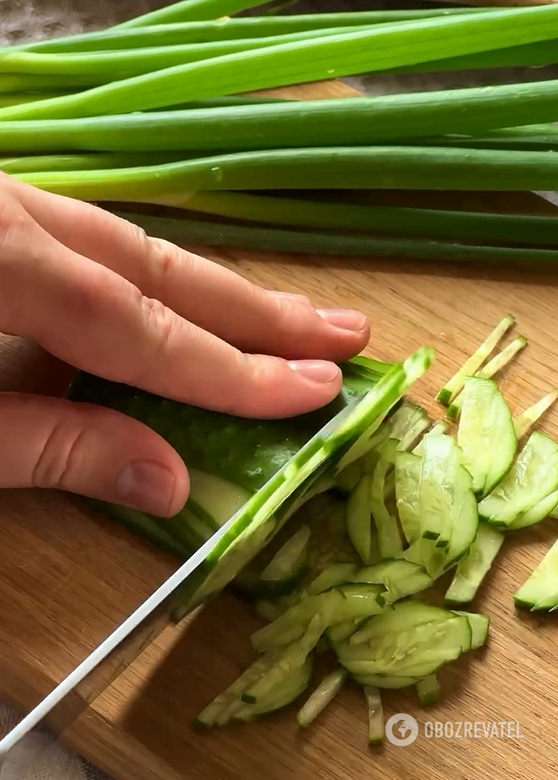 Cold summer kholodnyk soup instead of hot red borscht: how to prepare this seasonal dish