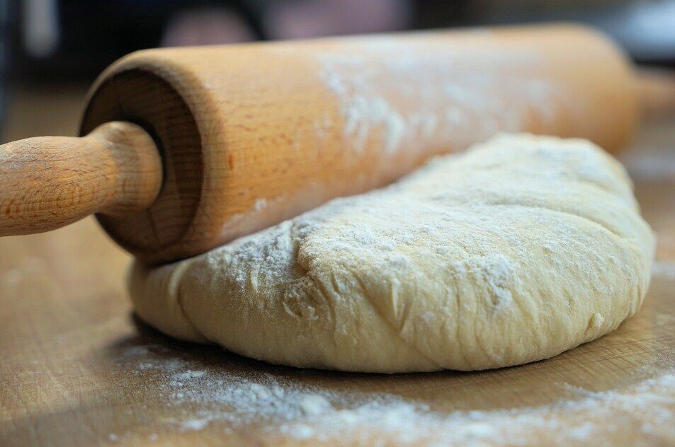 Successful yeast dough with kefir and milk