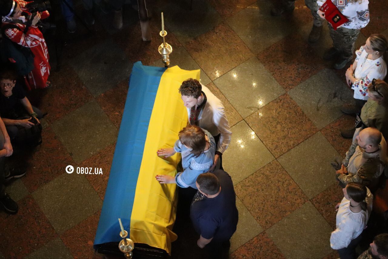 She gave her life for Ukraine: the farewell ceremony for combat medic Iryna Tsybukh has begun in Kyiv. Photos and video