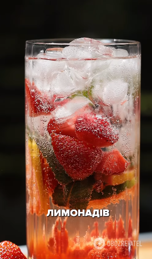 Strawberry lemonade: how to make a refreshing summer drink at home