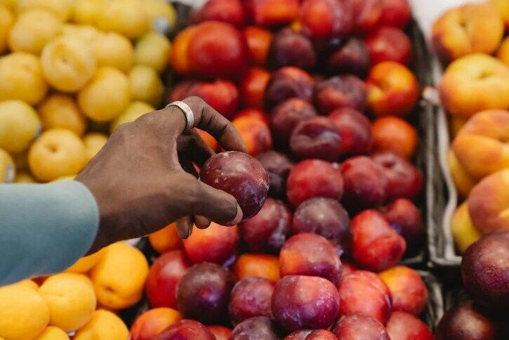 Which plums are healthier and why