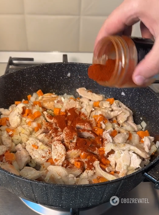 A hearty lunch that will definitely not harm your figure: how to cook couscous with vegetables and meat in a pan