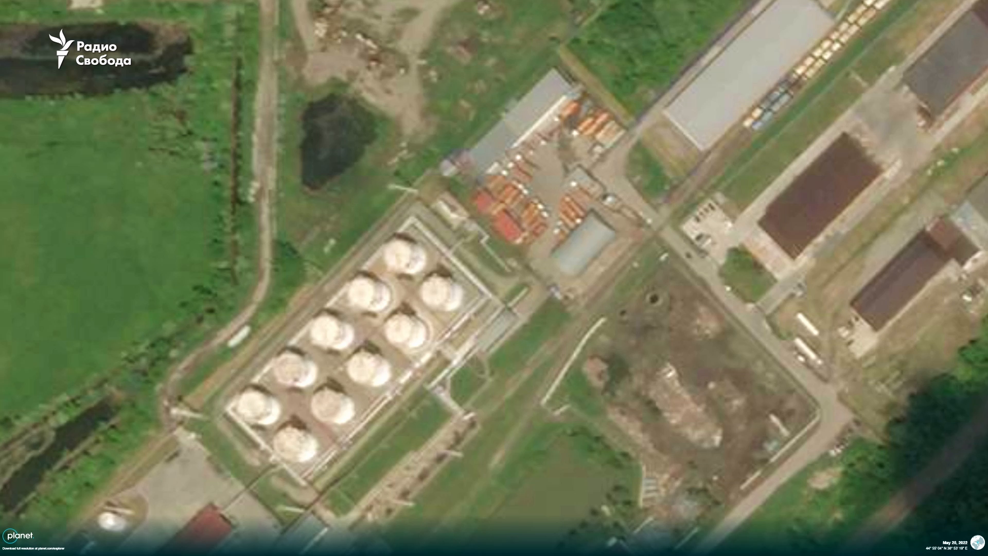 The building is destroyed: satellite photos of the aftermath of the strike on the oil depot in Adygea