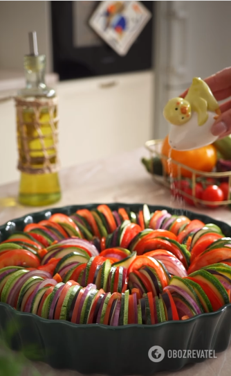 The most delicious vegetable ratatouille: how to make this bright rainbow dish