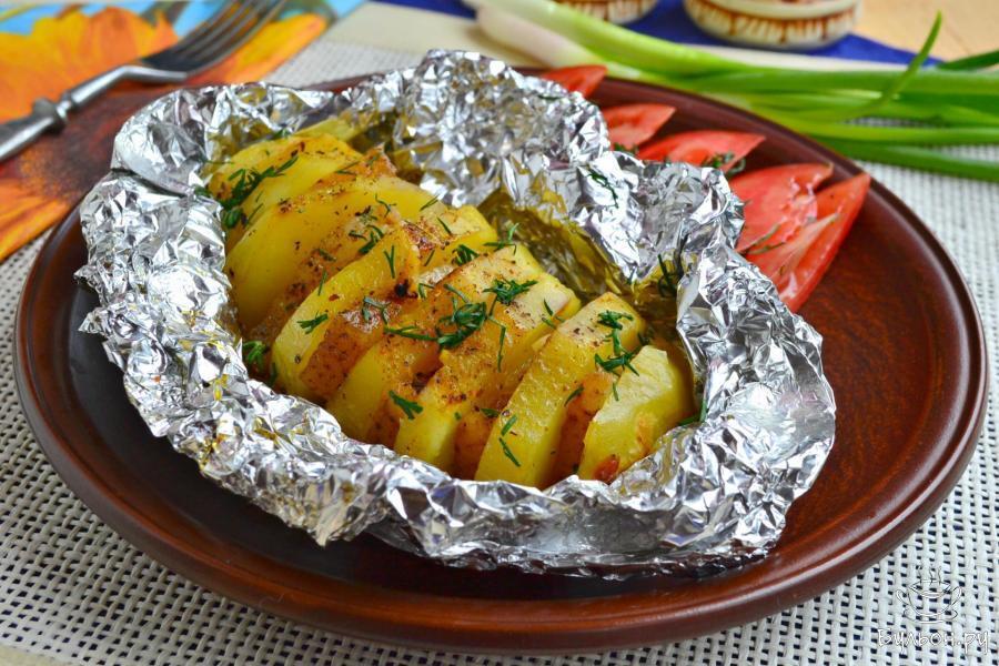 Potatoes with bacon