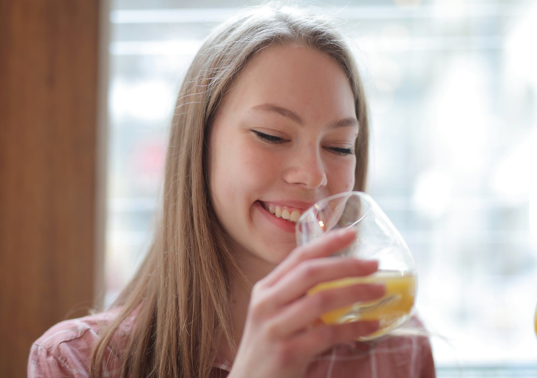 Water with lemon will help to ''start'' the body